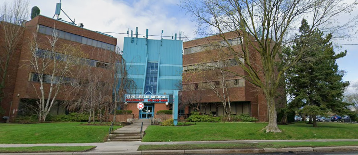 Leslie Medical building with free parking and full-service care